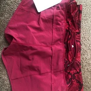 Lululemon size 4 speed short NWT